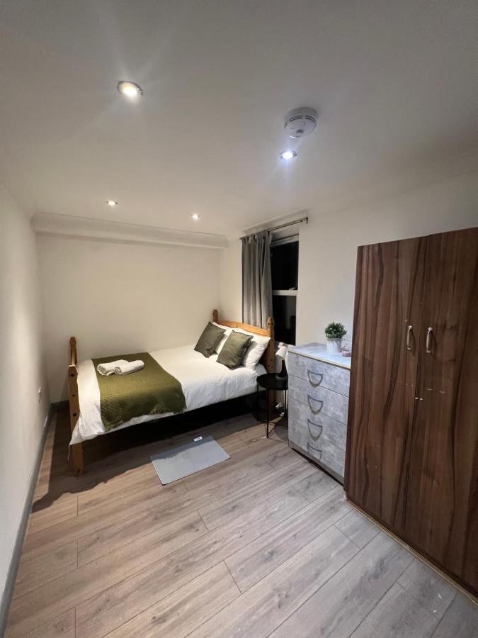 3 Bedroom Flat In King'S Cross, St Pancras'S. 8 People Londyn Zewnętrze zdjęcie